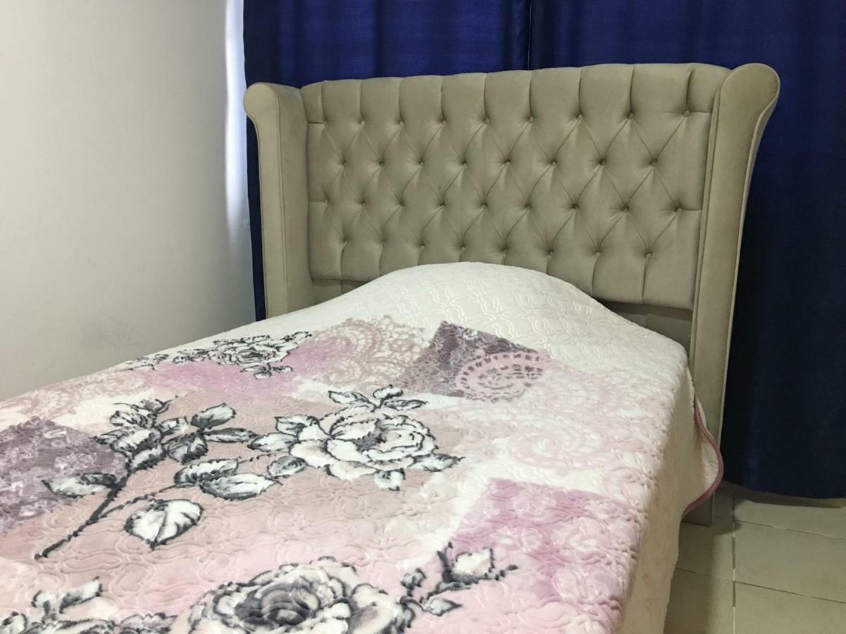 Royal Residence Kyrenia Кіренія Екстер'єр фото